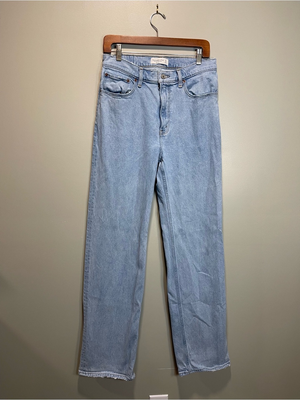 Abercrombie & Fitch The 90’s Relaxed Jean High Rise 30/10 XL